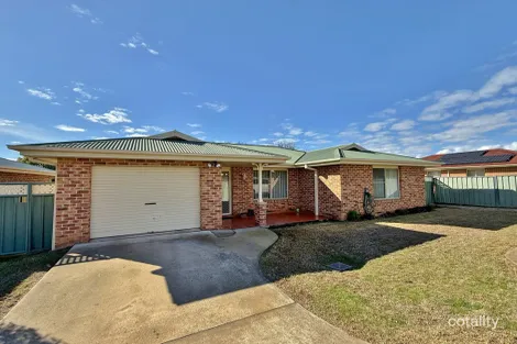 6/9 Miro St, Young, NSW 2594