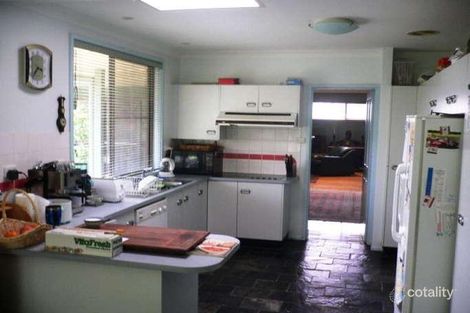 Property photo of 19 Cleverton Close Warners Bay NSW 2282