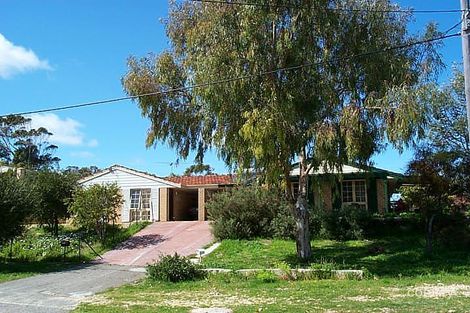 4b Parham Rd, Quinns Rocks, WA 6030