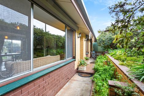 Property photo of 17 Winchley Way Huntfield Heights SA 5163