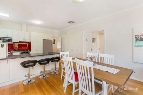 Property photo of 3 Waterford Drive Strathfieldsaye VIC 3551
