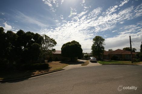 8 Sherwood Dr, Oaklands Park, SA 5046
