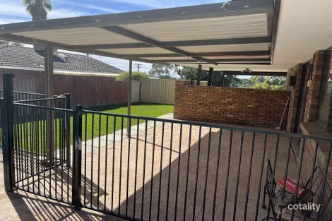 Property photo of 32 Pageant Loop Heathridge WA 6027