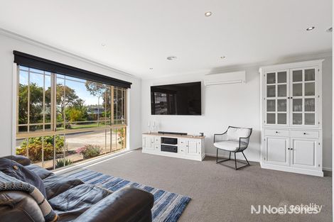 Property photo of 2 Clearwater Drive Lilydale VIC 3140