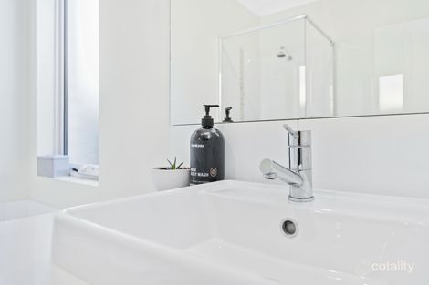 Property photo of 9 Liscombe Crescent Harrisdale WA 6112