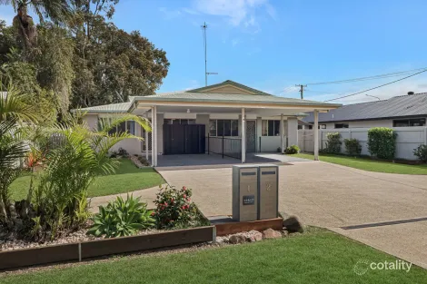 2/4 Moomba St, Pacific Paradise, QLD 4564