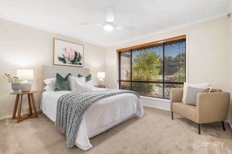 Property photo of 17 Garnet Crescent Flagstaff Hill SA 5159