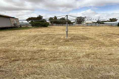 2/43-45 Hughes St, Sea Lake, VIC 3533