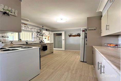 Property photo of 8 Stephens Street Mallabula NSW 2319