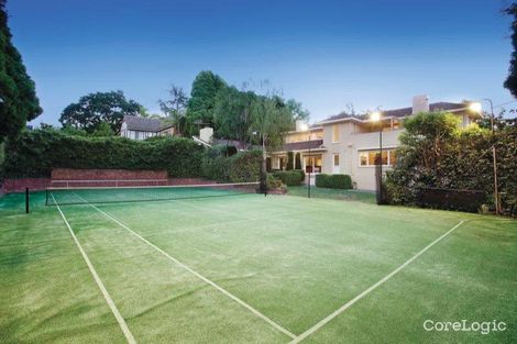 Property photo of 19 Maleela Avenue Balwyn VIC 3103