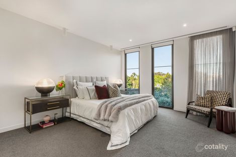 Property photo of 1A Selwyn Court Toorak VIC 3142