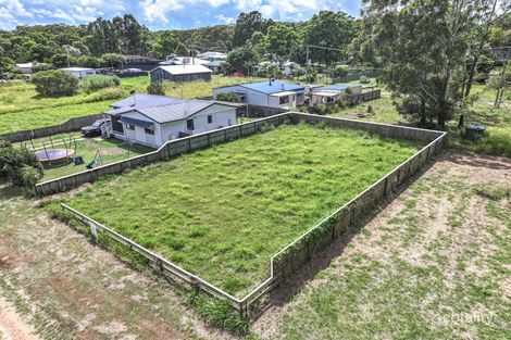19 Wakehill Rd, Russell Island, QLD 4184