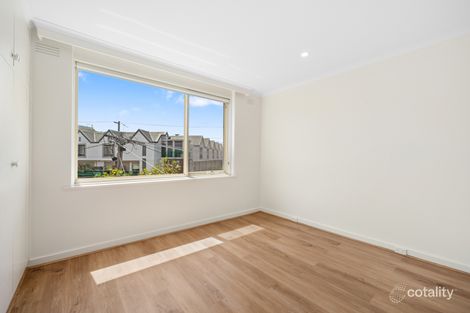 Property photo of 9/97 Barkly Street St Kilda VIC 3182