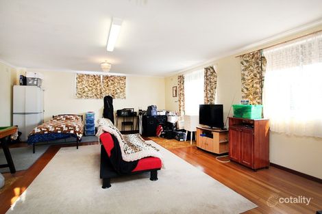Property photo of 37 North Circular Road Gladstone Park VIC 3043