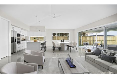 Property photo of 4 Jasmine Close Sapphire Beach NSW 2450
