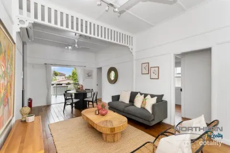 Property photo of 4 Richmond Hermit Park QLD 4812