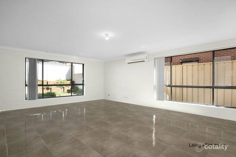 Property photo of 19 Affleck Gardens Middleton Grange NSW 2171