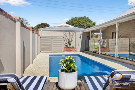 Property photo of 15 Roberts Street Bayswater WA 6053