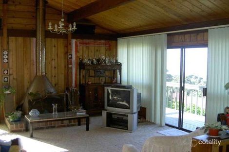 Property photo of 107 Waldegrave Crescent Vincentia NSW 2540