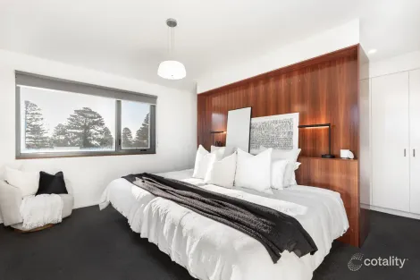 Property photo of 1/10 Griffiths Street Port Fairy VIC 3284