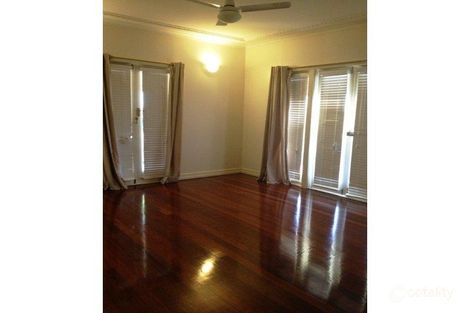 Property photo of 2 Briggs Road Eastern Heights QLD 4305