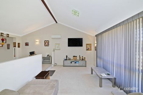 Property photo of 3 Clennett Close Cooloongup WA 6168
