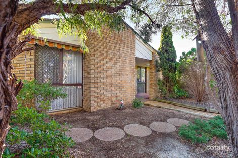 Property photo of 10 Crest Court Thornlie WA 6108