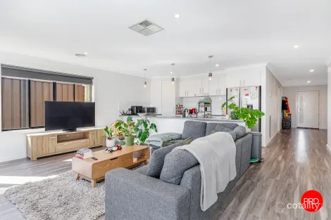 Property photo of 4 Stoneham Street Golden Square VIC 3555