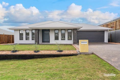 26 Kynoch Cres, Mount Kynoch, QLD 4350