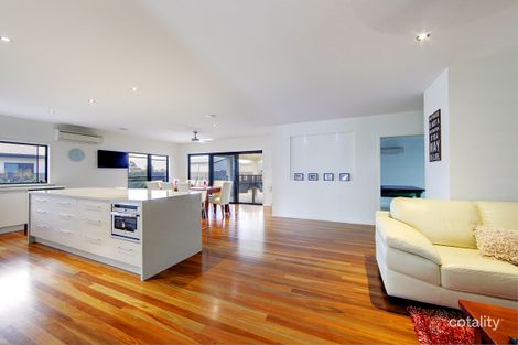 Property photo of 33 Beach Oak Drive Mount Low QLD 4818