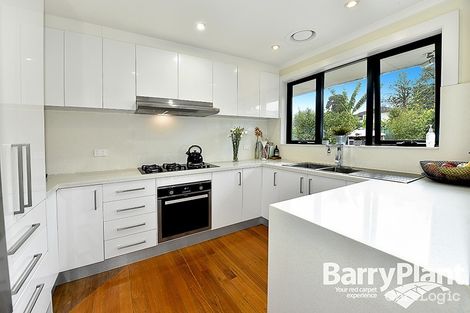 Property photo of 2 Somerset Court Mulgrave VIC 3170