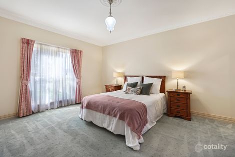 Property photo of 5 Nardoo Place Hillvue NSW 2340
