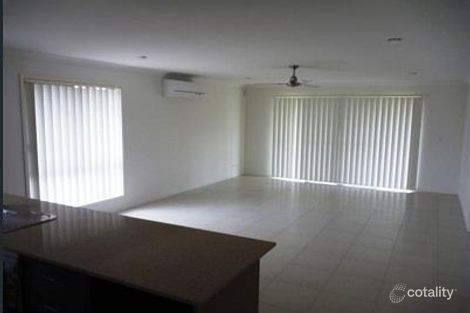 Property photo of 32 Fletcher Crescent Pacific Pines QLD 4211
