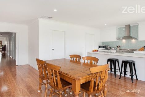 Property photo of 7 Trickett Avenue Killara VIC 3691