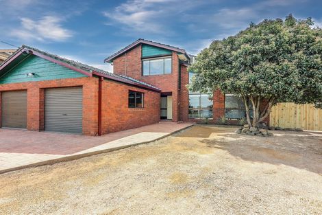 Property photo of 6 Kent Court Craigieburn VIC 3064