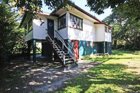 Property photo of 2 Second Avenue Caloundra QLD 4551