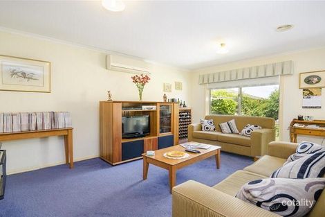 Property photo of 16 Falkirk Place Leopold VIC 3224