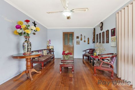 Property photo of 28 Dover Street Albanvale VIC 3021