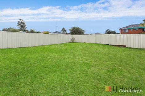 Property photo of 45 Antrim Avenue Warilla NSW 2528