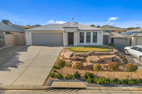 23 Chelmsford St, Craigmore, SA 5114