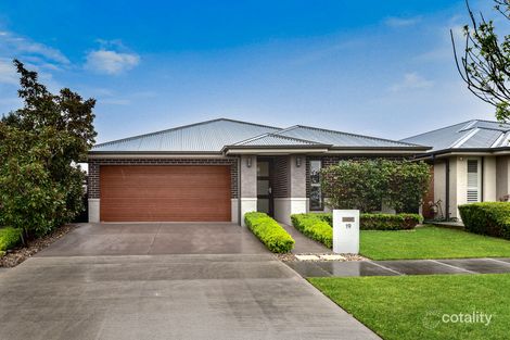 Property photo of 19 Tarrawarra Avenue Gledswood Hills NSW 2557