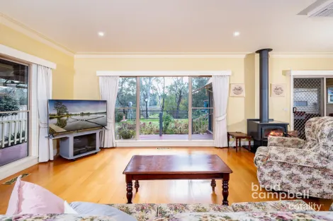 Property photo of 12 Gemmill Crescent Mooroopna VIC 3629