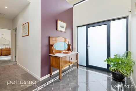 Property photo of 567 Oceana Drive Howrah TAS 7018