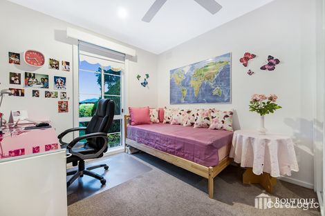 Property photo of 189 James Cook Drive Endeavour Hills VIC 3802