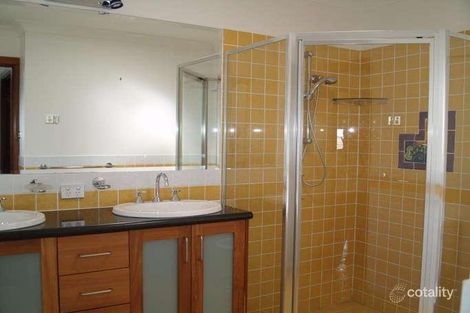 Property photo of 11 Yew Place Casula NSW 2170