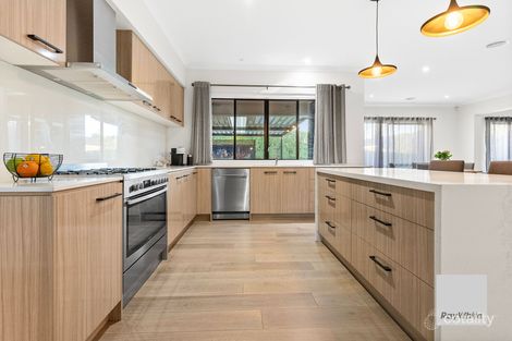 Property photo of 20 Callistemon Vista Aintree VIC 3336