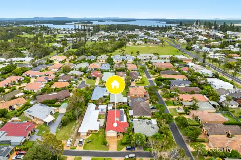 Property photo of 3 Nautilus Place Yamba NSW 2464