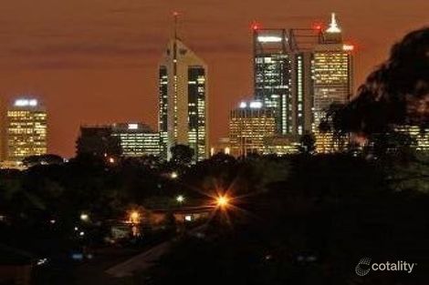 3/8 Palmer Pl, Embleton, WA 6062