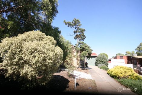 Property photo of 24 Fairview Grove Hackham West SA 5163