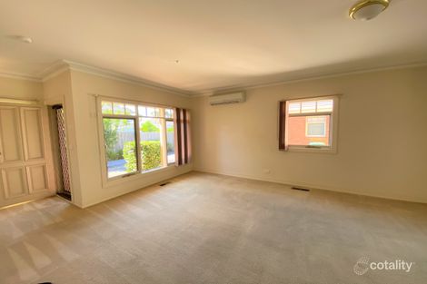 Property photo of 2/8 Elbena Grove Carnegie VIC 3163